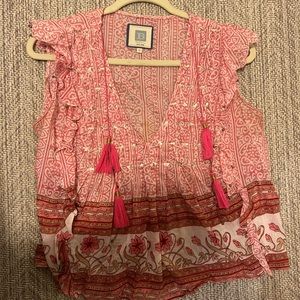 Bell by Alicia pink top. Small stain that can come out- price reflects the stain